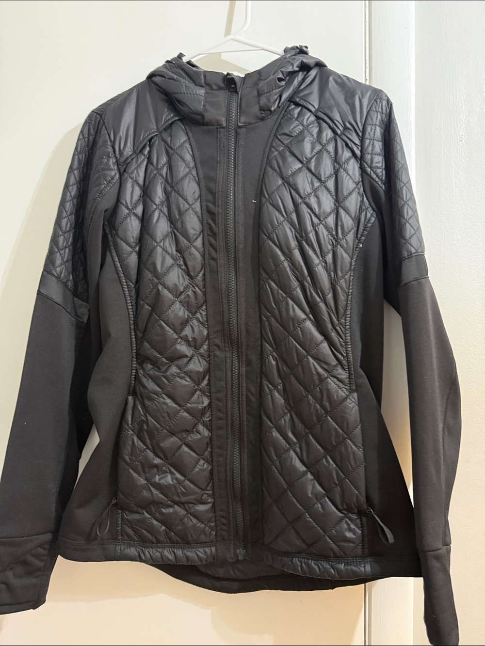 Athleta Black Quilted Hooded Puffer Jacket